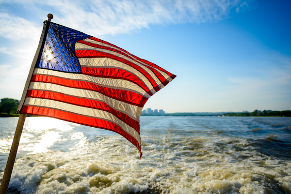 Top Boating Tips to Safely Navigate Busy Fourth of July Festivities