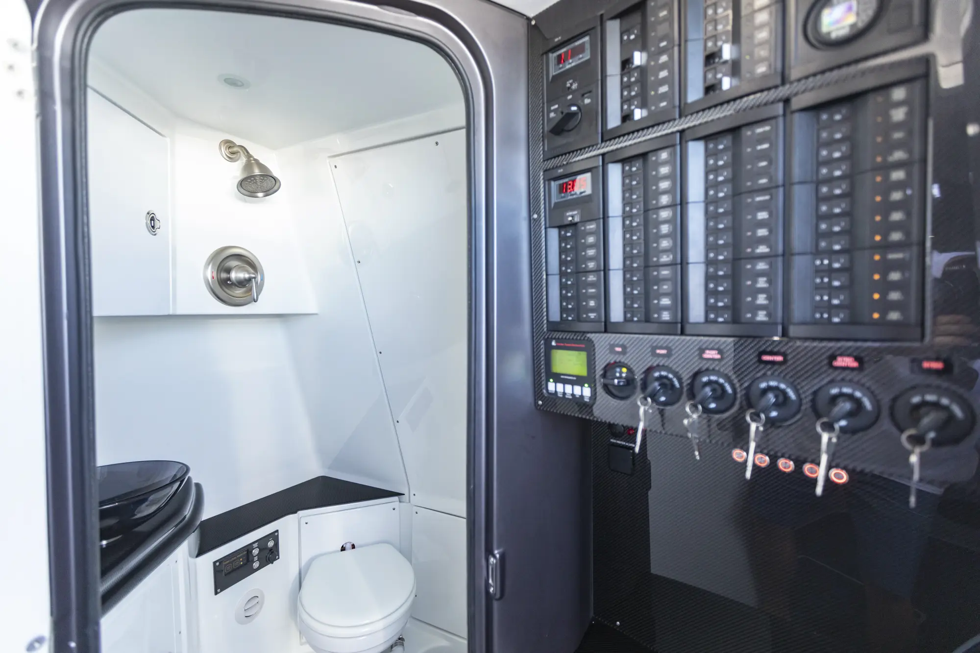 57V rosenbach interior