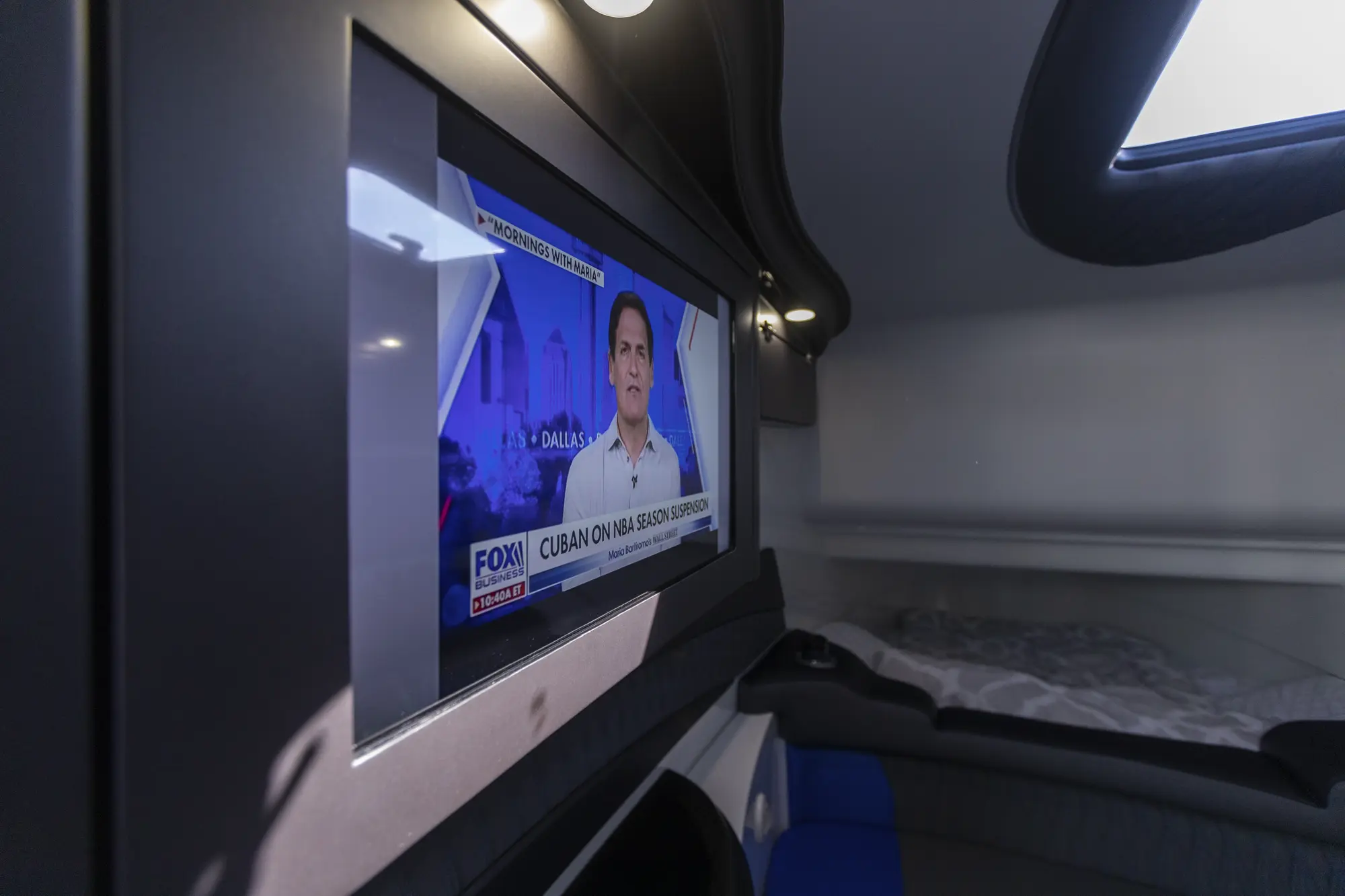 57V rosenbach interior