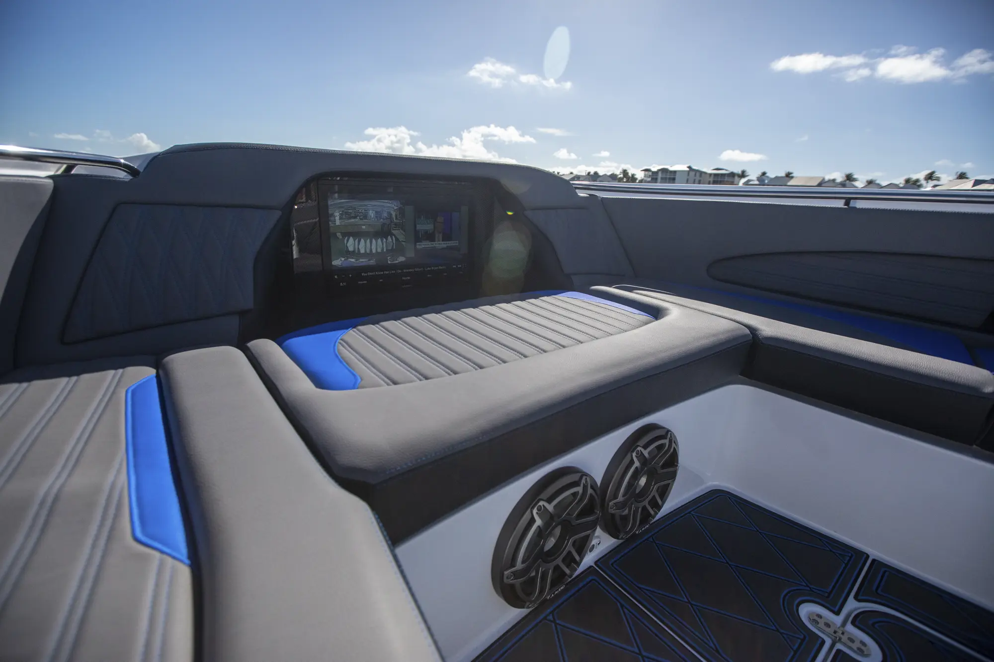 57V rosenbach interior2